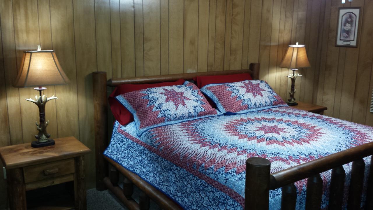 Two Rivers Lodge Брайсън Сити Екстериор снимка